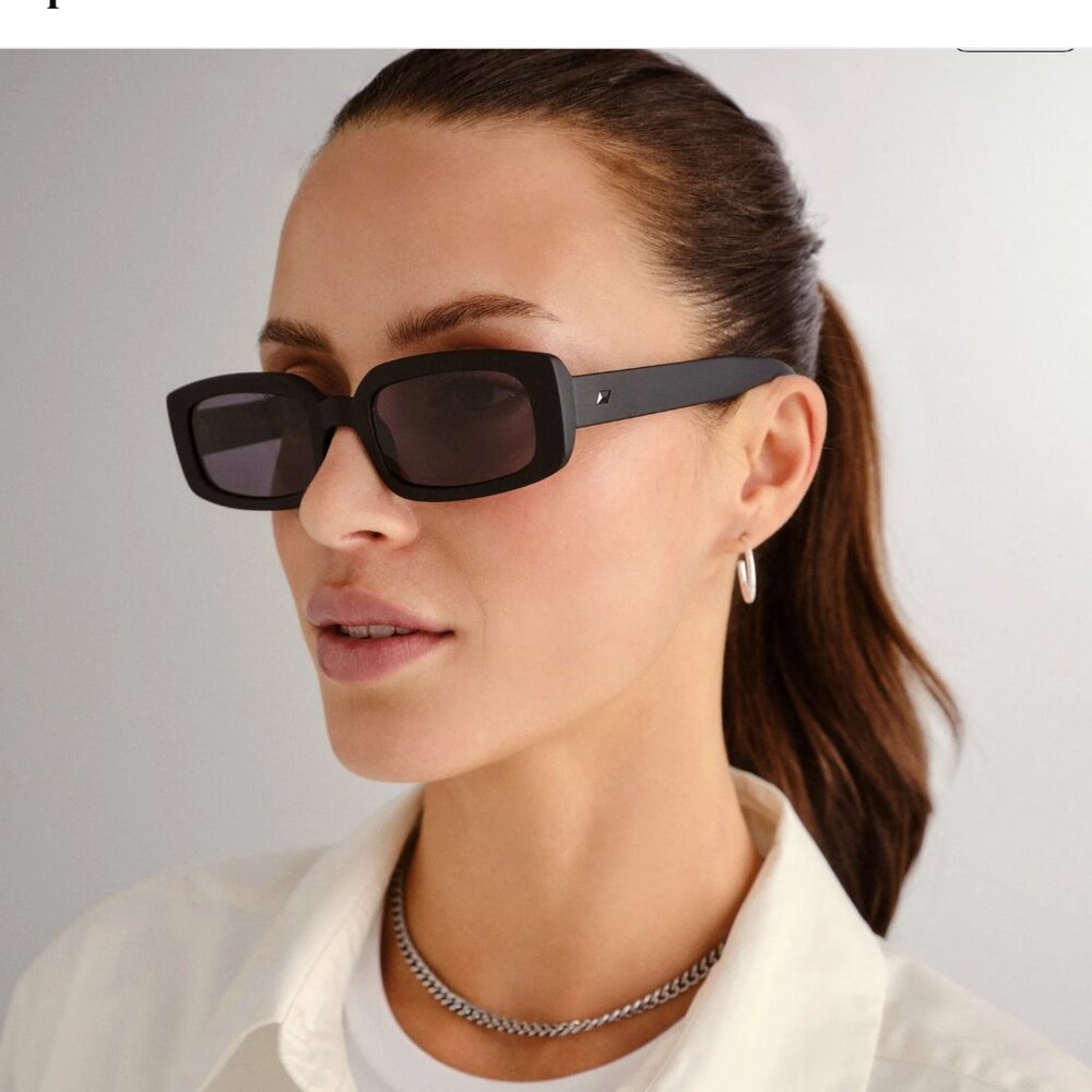 Le Specs Dynamite Sunglasses